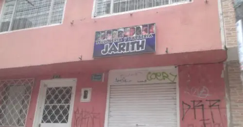 PELUQUERIA Y BARBERIA JARITH PELUQUERIA Y BARBERIA JARITH